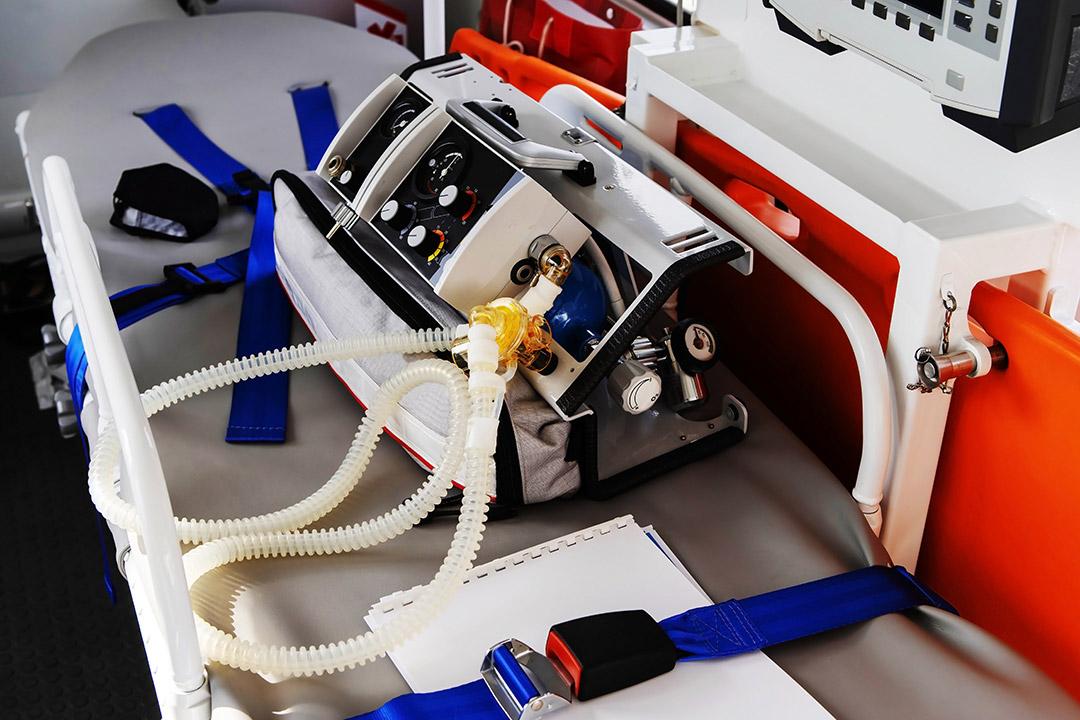 Portable ventilator in an air ambulance